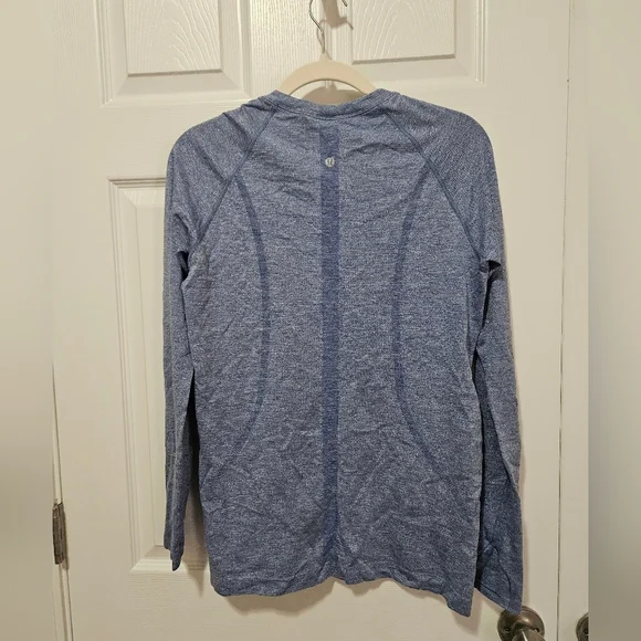 Lululemon Blue Sparkle Swiftly 10 - Picture 5 of 5